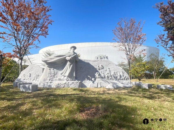 大型石材雕塑安装流程