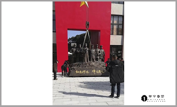 伊犁红军雕塑